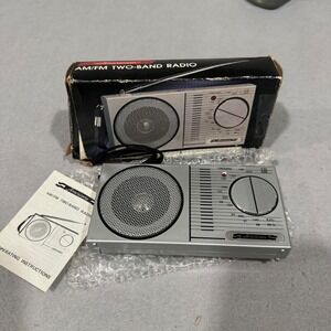 Americana Portable AM FM Radio Silver Vintage Model 833 New In Box